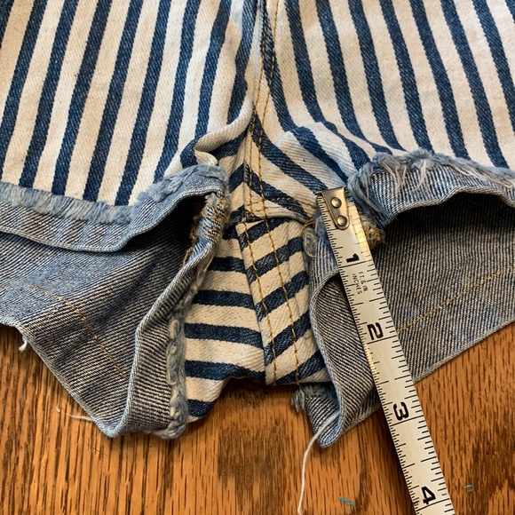 Roxy Blue & White Striped Shorts - Picture 4 of 9